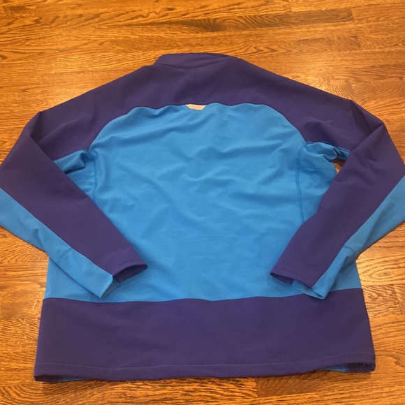 Mens lightweight all weather Patagonia rain jacket. Perfect condition - Picture 6 of 6